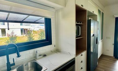 Casa a la laguna 4 dormitorios en Puertos Escobar