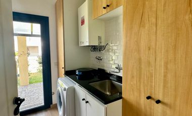 Casa a la laguna 4 dormitorios en Puertos Escobar