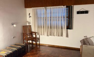 NUEVA CORDOBA - CASA EN ALQUILER - EXCELENTE ESTADO Y UBICACION!!!
