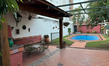 NUEVA CORDOBA - CASA EN ALQUILER - EXCELENTE ESTADO Y UBICACION!!!