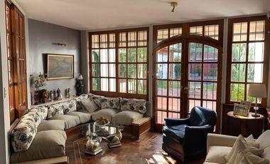 NUEVA CORDOBA - CASA EN ALQUILER - EXCELENTE ESTADO Y UBICACION!!!