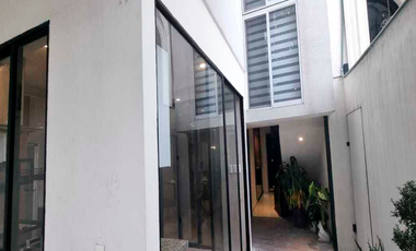 Casa amueblada en Renta en Lomas del Valle, San Pedro Garza García
