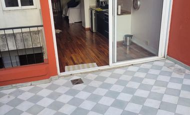 Departamento en Carlos Pellegrini 1000 contrafrente 4to Piso