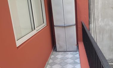 Departamento en Carlos Pellegrini 1000 contrafrente 4to Piso