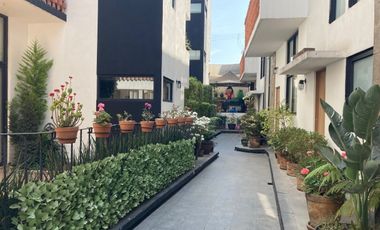 Se renta casa a 5 minutos de insurgentes y plaza Patio Tlalpan