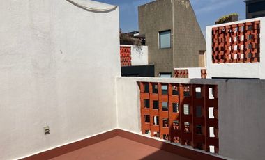 Se renta casa a 5 minutos de insurgentes y plaza Patio Tlalpan