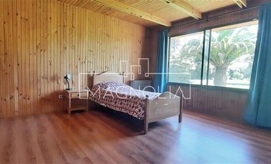 Casa en Venta en a 5 minutos de vivero las brujas de talagante, y colegio carampangue