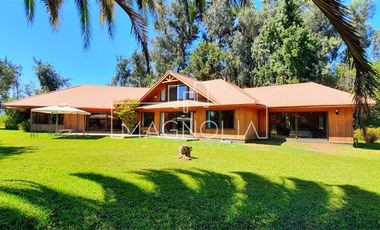 Casa en Venta en a 5 minutos de vivero las brujas de talagante, y colegio carampangue