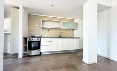 Venta Departamento de 3 ambientes con cochera. Temperley Oeste.