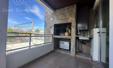 Venta Departamento de 3 ambientes con cochera. Temperley Oeste.