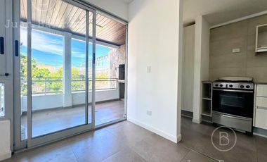 Venta Departamento de 3 ambientes con cochera. Temperley Oeste.