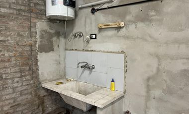 ALQUILER- GALPON DE 75 M2- LA ALBORADA-DERQUI
