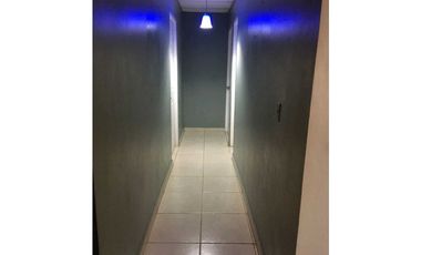 VENTA DE CASA EN DAVID DETRAS DEL MALL  COMPLETAMENTE CERCADA