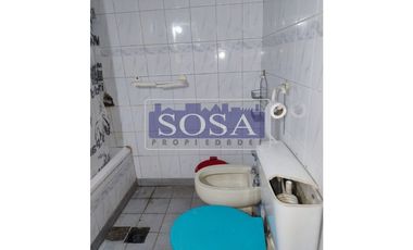 CASA MAS 2 DEPARTAMENTO Calle: Martinez Nº 175 (G. Catan)