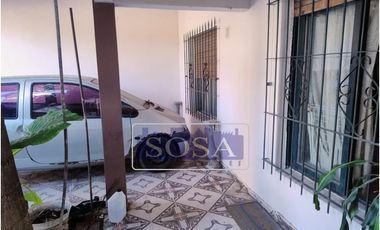 CASA MAS 2 DEPARTAMENTO Calle: Martinez Nº 175 (G. Catan)