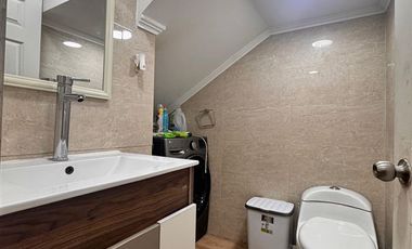 Casa en Arriendo en Ochagavía con Víctor Jara