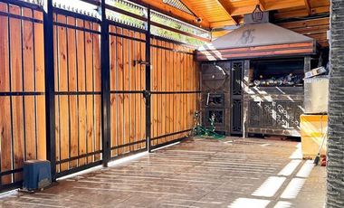 Casa en Arriendo en Ochagavía con Víctor Jara