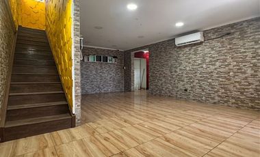 Casa en Arriendo en Ochagavía con Víctor Jara