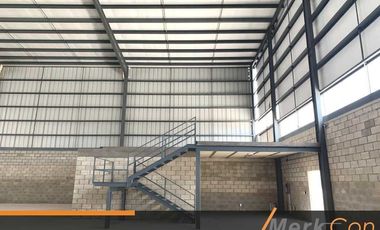 BODEGA RENTA 1,700 M2  VENTA DEL ASTILLERO CARR. A NOGALES, JALISCO