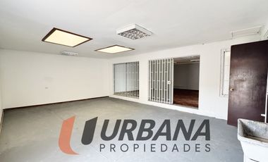 ¡ESPACIOSA CASA EN EXCELENTE UBICACIÓN!