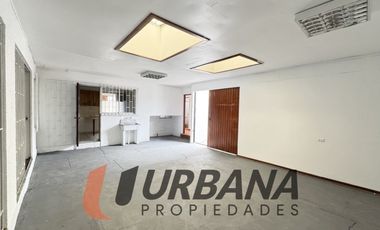 ¡ESPACIOSA CASA EN EXCELENTE UBICACIÓN!