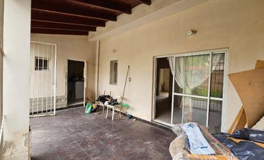Casa en  Celmira Cabral 460