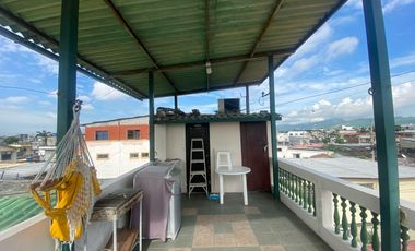 Casa rentera en Venta en La Chala Callejón 2, Sur de GYE  AdrM