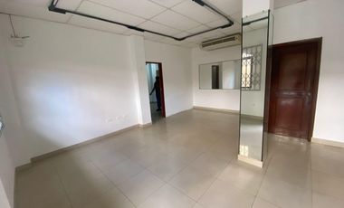 Casa rentera en Venta en La Chala Callejón 2, Sur de GYE  AdrM