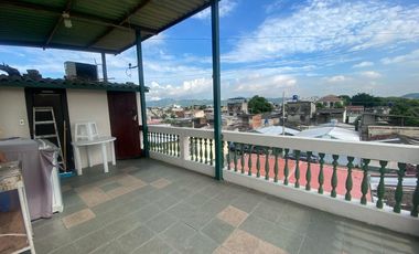 Casa rentera en Venta en La Chala Callejón 2, Sur de GYE  AdrM