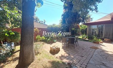 Casa en Arriendo en ESTACION METRO SIMON BOLIVAR