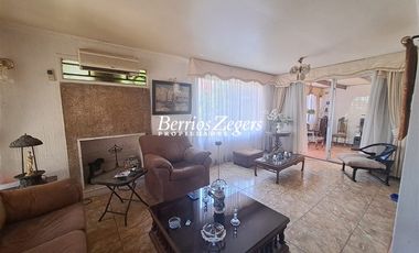 Casa en Arriendo en ESTACION METRO SIMON BOLIVAR