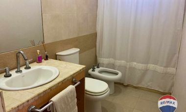 CASA EN VENTA 4 AMBIENTES EN CAÑUELAS
