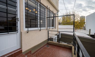 CASA 3 DORMITORIOS - SARGENTO CABRAL