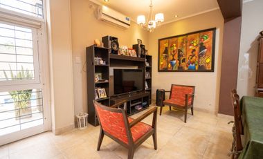 CASA 3 DORMITORIOS - SARGENTO CABRAL