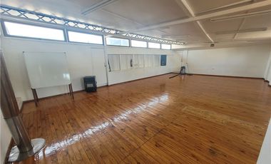 Casa Comercial de 3 Pisos