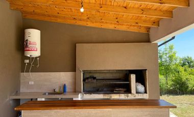 Venta casa con pileta Club de Campo La Colonia