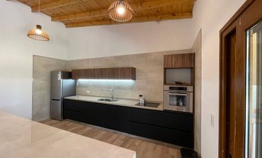 Venta casa con pileta Club de Campo La Colonia