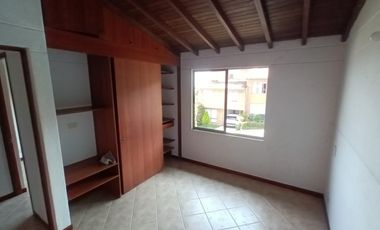CASA EN ENVIGADO - LAS ANTILLAS