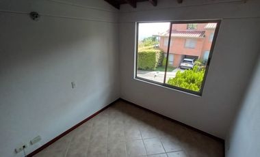 CASA EN ENVIGADO - LAS ANTILLAS