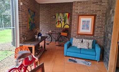 🏡 CASA EN VENTA UBICADA EN EL RETIRO SECTOR COLEGIO VERMONT