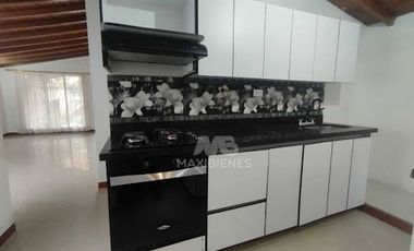 ARRIENDO de CASAS en MEDELLIN