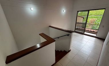 ARRIENDO de CASAS en ENVIGADO