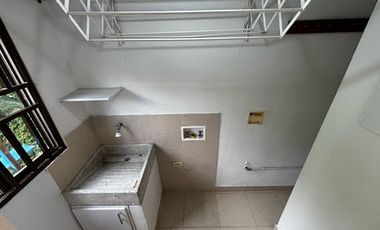 ARRIENDO de CASAS en ENVIGADO