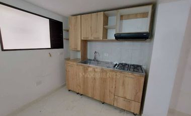 ARRIENDO de CASAS en SABANETA
