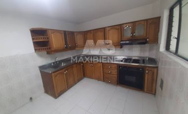 ARRIENDO de LOCALES en MEDELLIN