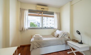 Departamento Amoblado en Palermo con Dependencia y Cochera (MIN 1 AÑO)