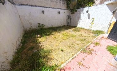 Jardines de la Paz, calle Tezozomoc