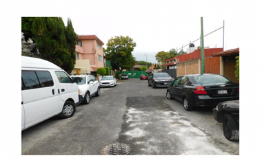 SE RENTA CASA EN JARDINES DE SAN MATEO