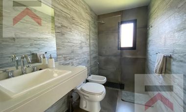 Casa 3 dorm Piscina Lote 1600m2 APTO CREDITO Barrio Cerrado Chacras de la Reserva Cardales