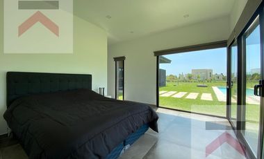 Casa 3 dorm Piscina Lote 1600m2 APTO CREDITO Barrio Cerrado Chacras de la Reserva Cardales